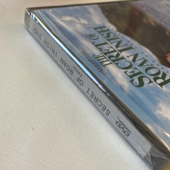 The Secret of Roan Inish Island of the Seals DVD new sealed - Picture 6 of 6